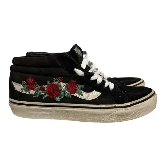 Vans Sk8-HI Women's 7 Black Rose Embroidered Floral Pattern High Top Shoes - Picture 1 of 8